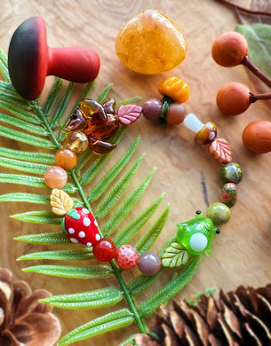 Feywylde- Lampwork glass critters + 8mm gemstone bracelet