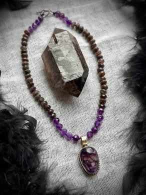 💀Violet Ossuary - 16” Choker - 8mm - Labradorite + Amethyst Rondelle + Amethyst Skull Focal
