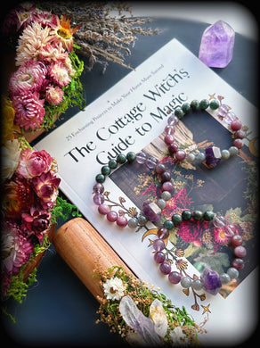 Cottage Witch - 8mm Labradorite  + Gem Lepidolite + Lavender Amethyst + Green Kyanite - Amethyst Point - Gemstone Bracelet