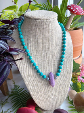 Lunas Lagoon - 17” Choker - Labradorite + Turquoise Howlite + Lepidolite Pendant