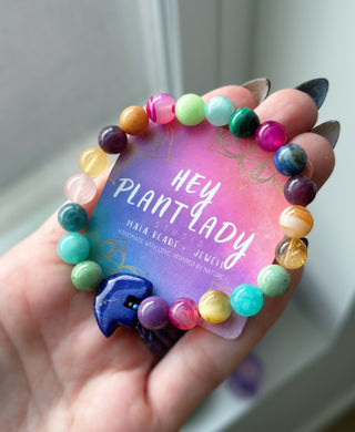 Free to Flow - Lapis Lazuli Zuni Bear Focal - Gemstone Bracelet