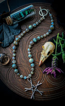 Load image into Gallery viewer, The Witch’s Star - Labradorite 16” Necklace