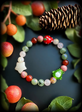 Hocus Croakus - Lampwork Frog + Aventurine Star 8mm gemstone bracelet