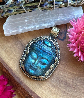 44mm Labradorite Buddha Carving - White Brass