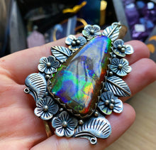 Load image into Gallery viewer, 90mm - Natural Ammolite Pendant - 925 Sterling Silver