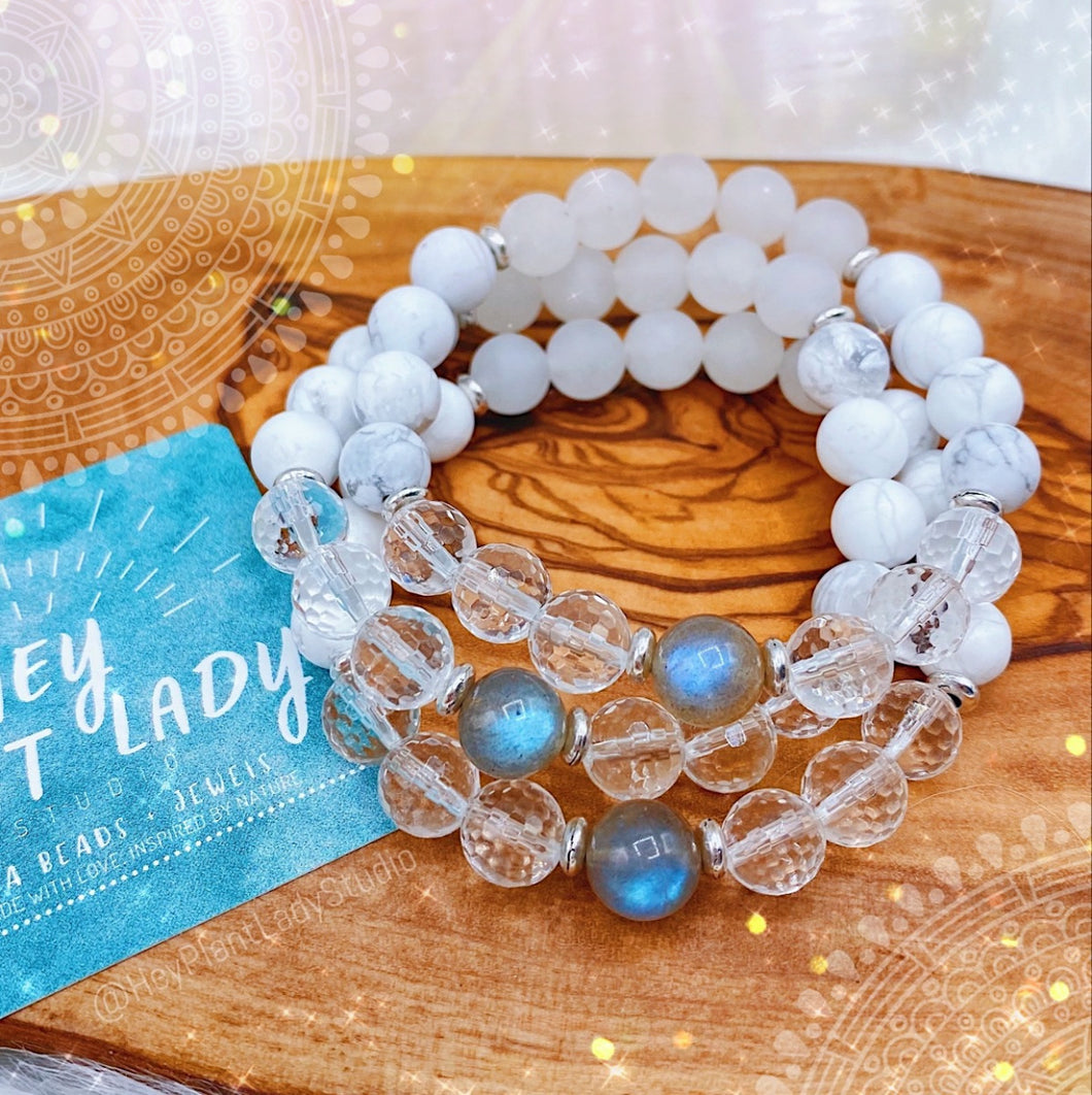 Reserved - Energy of Light - Labradorite + Howlite + Clear Quartz Bracelet