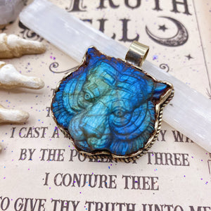 50mm Teal/Yellow Flash Labradorite Tiger