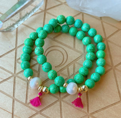 Palm Trees - Green Magnesite + Gold Plated Hematite + Freshwater Pearl + Tassel - Stretch Bracelet