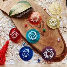Load image into Gallery viewer, Chakra Shell Wall Hanging