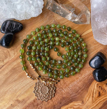 Load image into Gallery viewer, Positive Manifestation - 108 - Luxe Peridot Mala