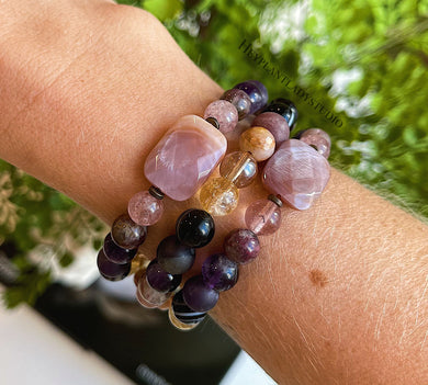 Howl at the rising Moon - Pink Conch Shell, Amethyst, Sardonyx, Citrine, Tourmaline, Sunstone, Strawberry Quartz