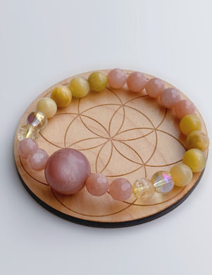 Soulshine - Sunstone + Citrine + Yellow Opal + Yellow Aura Quartz + Tigers Eye Stretch Mala Bracelet