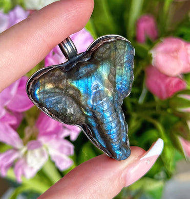 45mm 925 Sterling Silver Labradorite Elephant Pendant