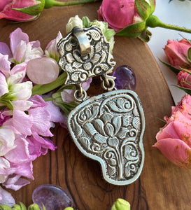 80mm Labradorite Elephant + Rainbow Moonstone Lotus Pendant