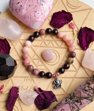 Lovespell - 925 Sterling Ganesha - Gemstone Stretch Mala Bracelet